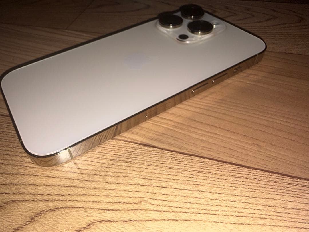 【値下げ】【美品】iPhone 14 Pro 128GB 純正レザーケース付き