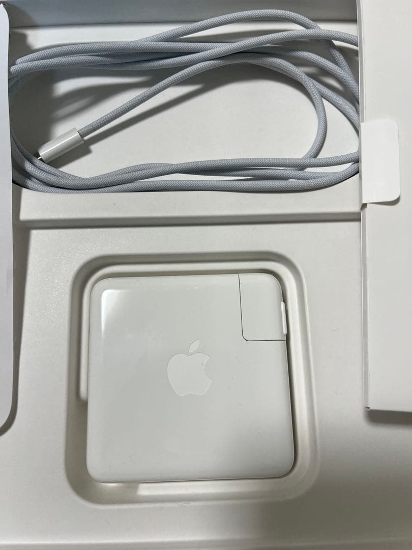 【ほぼ新品‼︎】14インチMacBook Pro-スペースグレイ