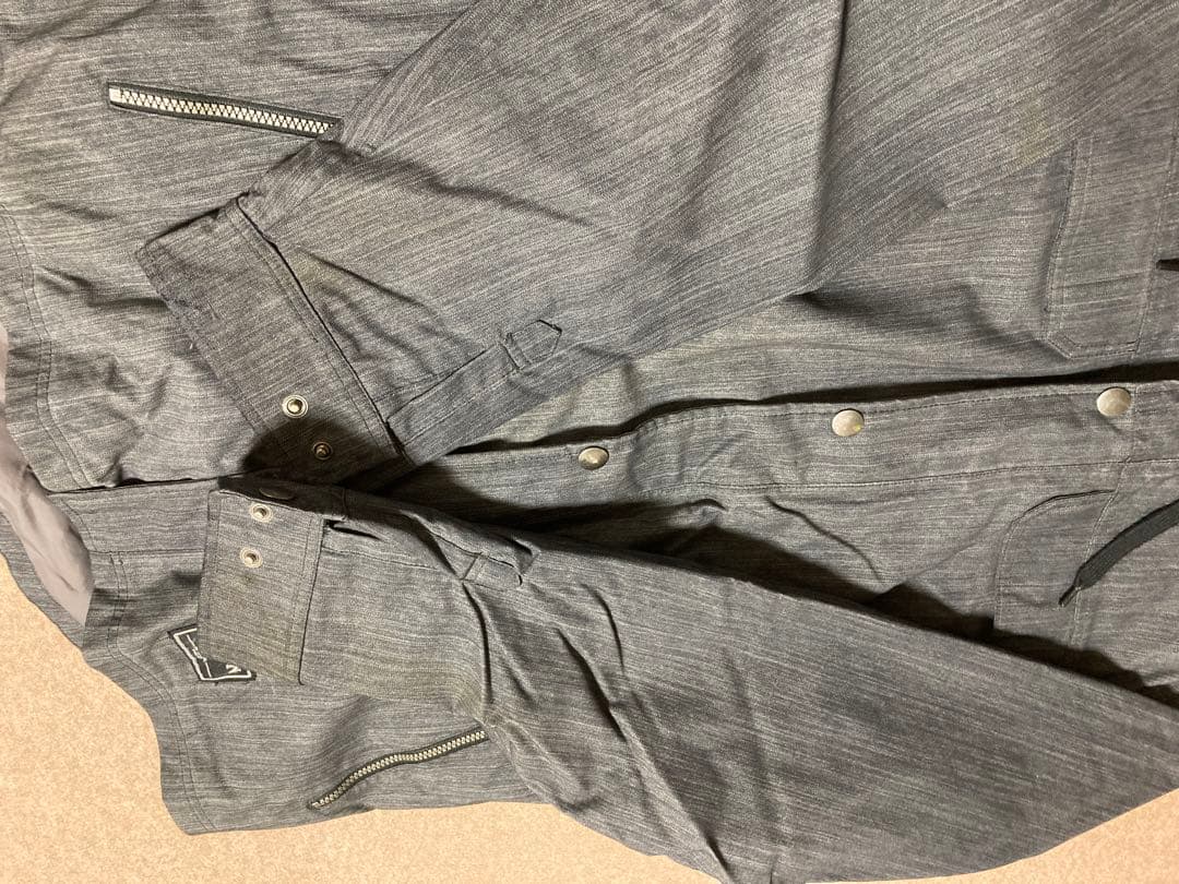 平野歩夢　バートン　ウェア