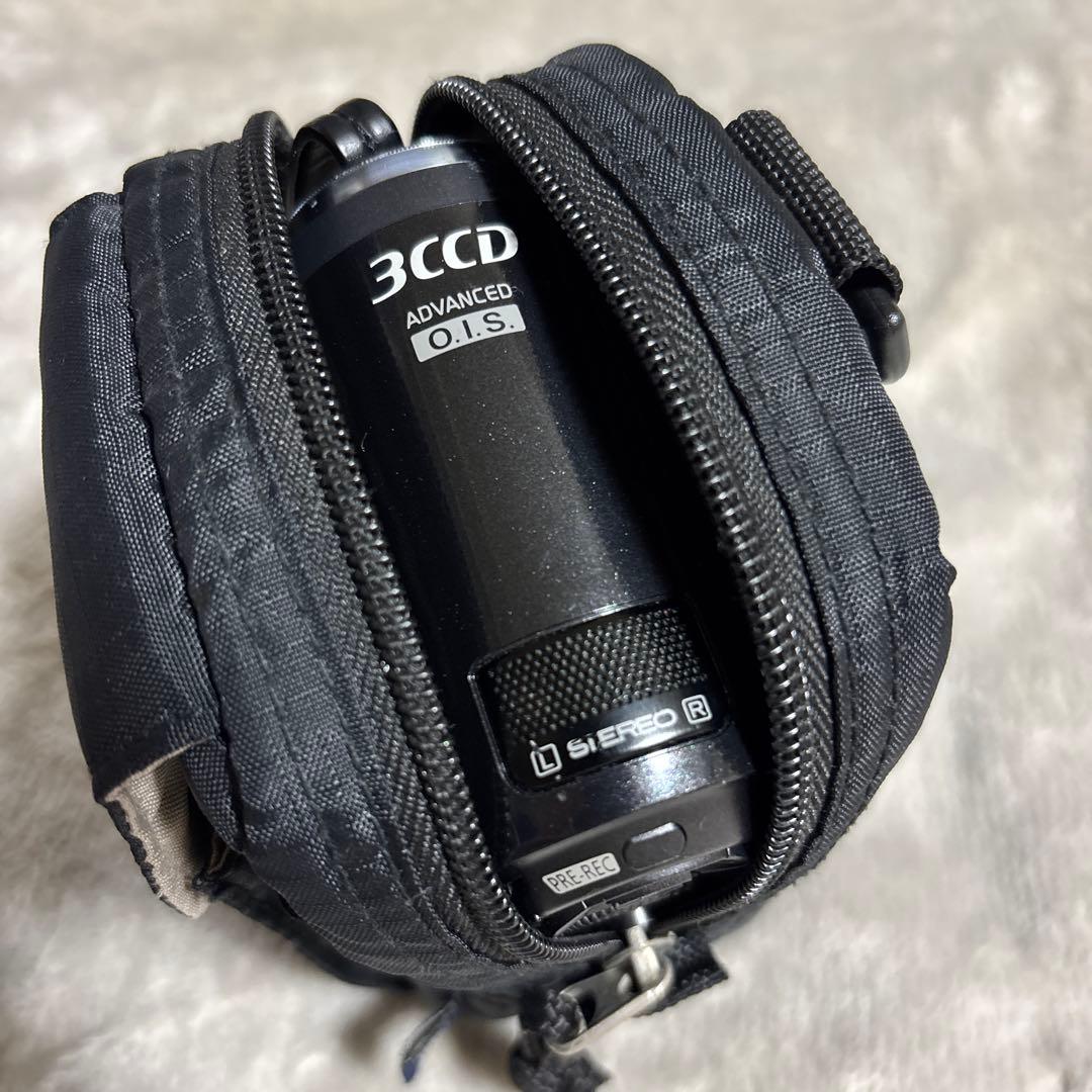 Panasonic　ビデオカメラ　HDC-SD7