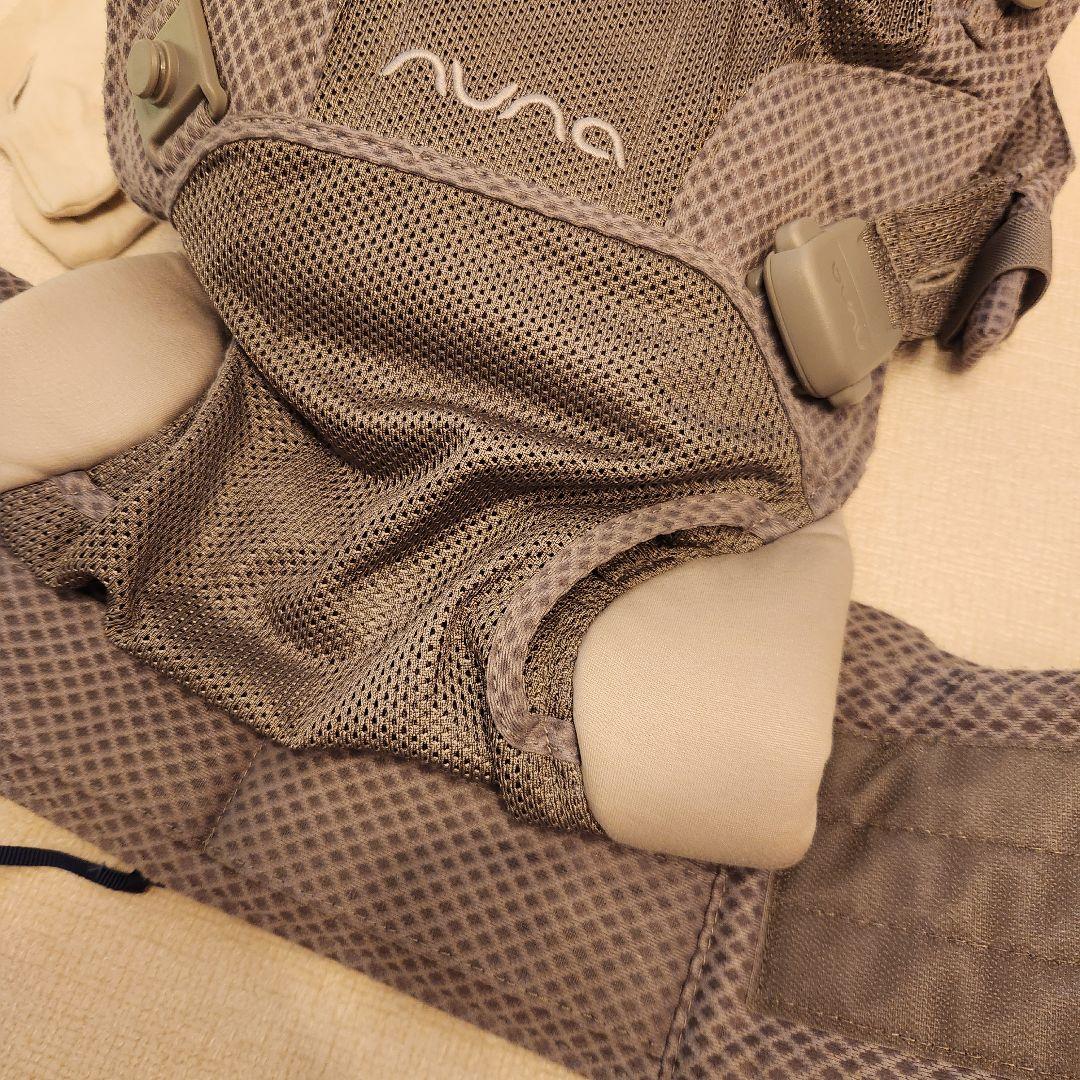 nuna ヌナ ベビーキャリア カドル cudl グレー 抱っこ紐