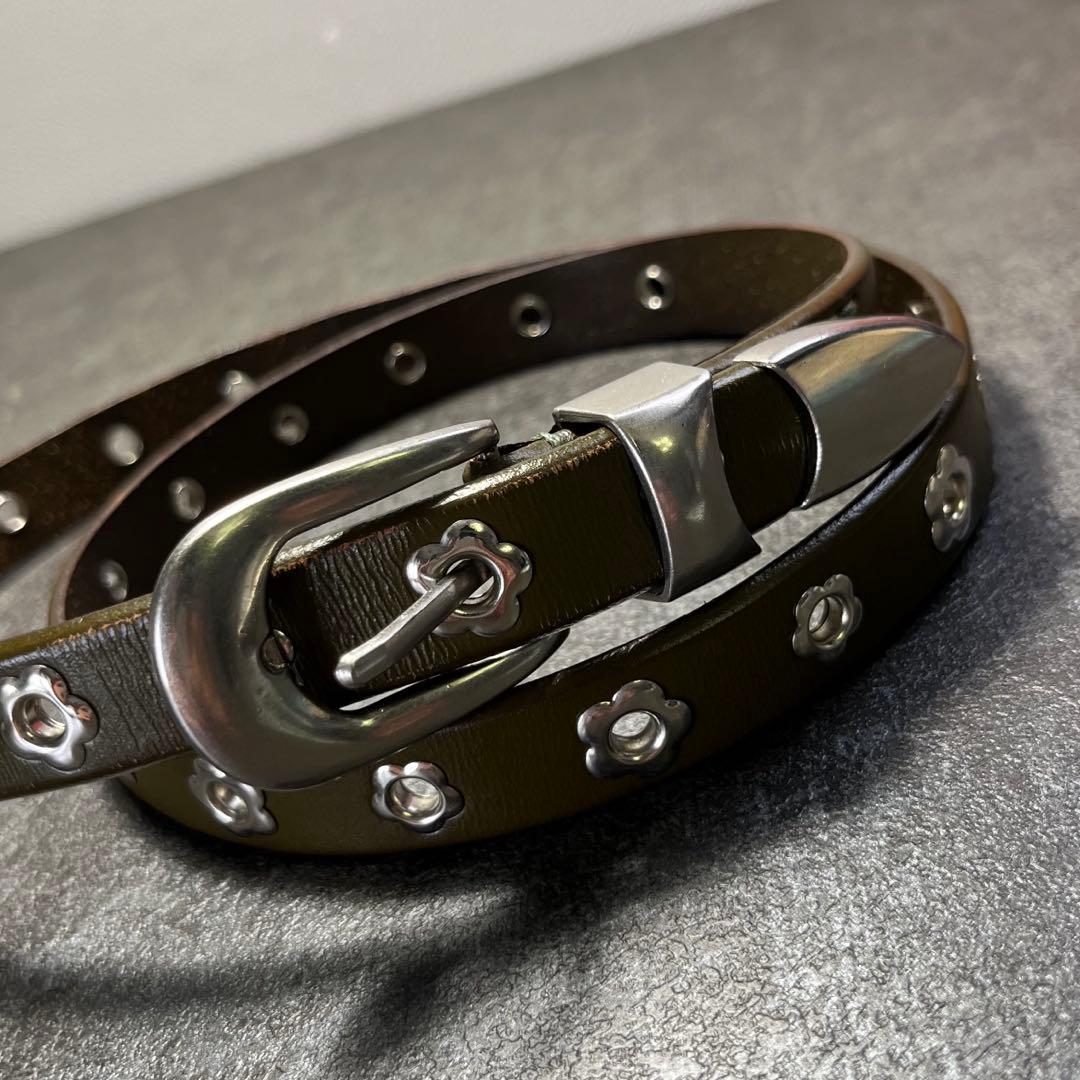 小物 OUR LEGACY 2CM FLOWERS ON green LEATHER