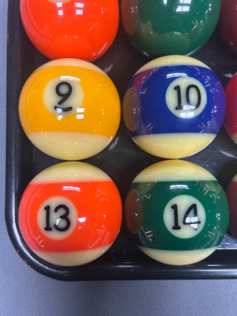 アラミス　ビリヤードボール