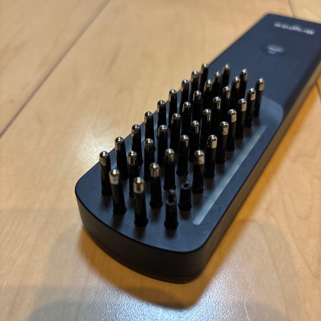 じ*꒱様 【ジャンク品】Brighte ELEKIBRUSH 美顔器