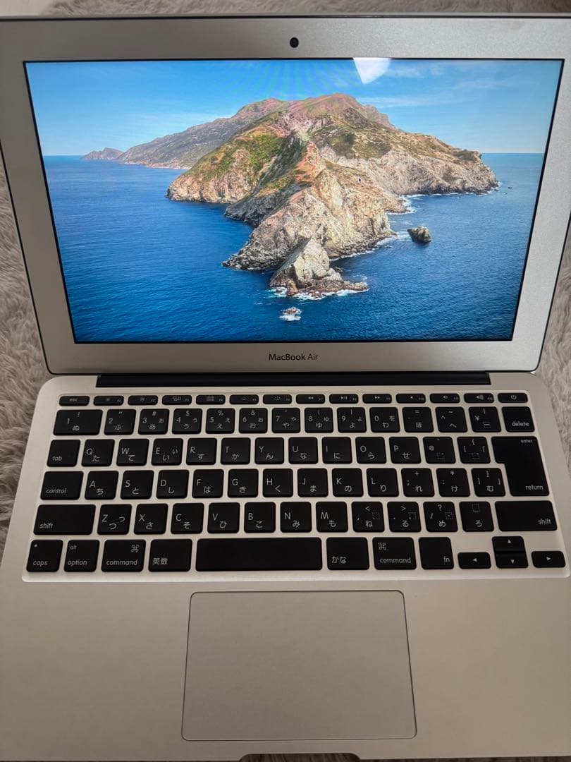 【7/16本日限り値下げ！】MacBook Air 11インチ Mid 2012