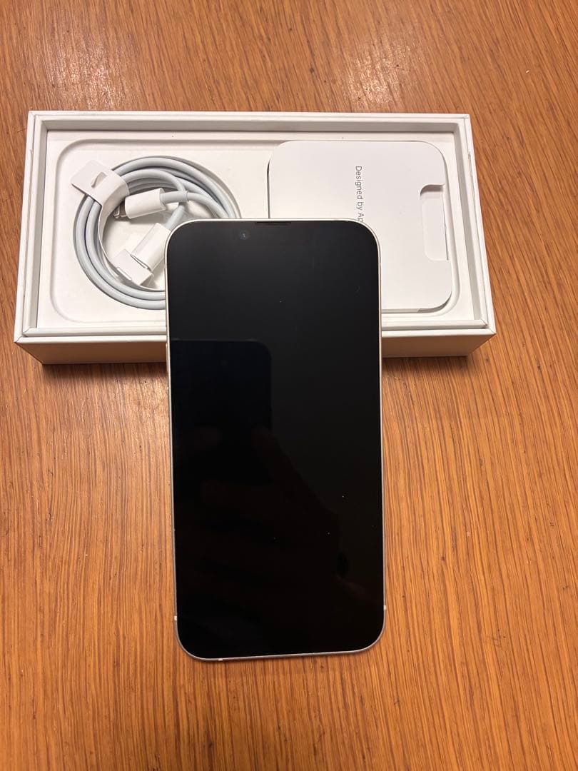 Apple iPhone 14 本体　スターライト