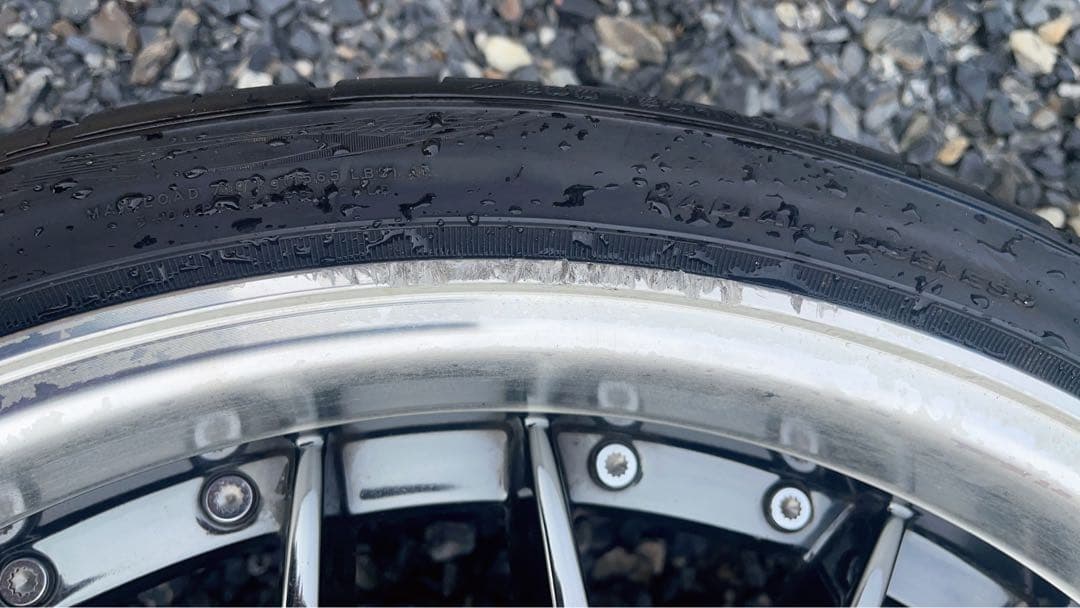 21インチ 9j 5穴　114.3 30アルファード　ヴェルファイアなど