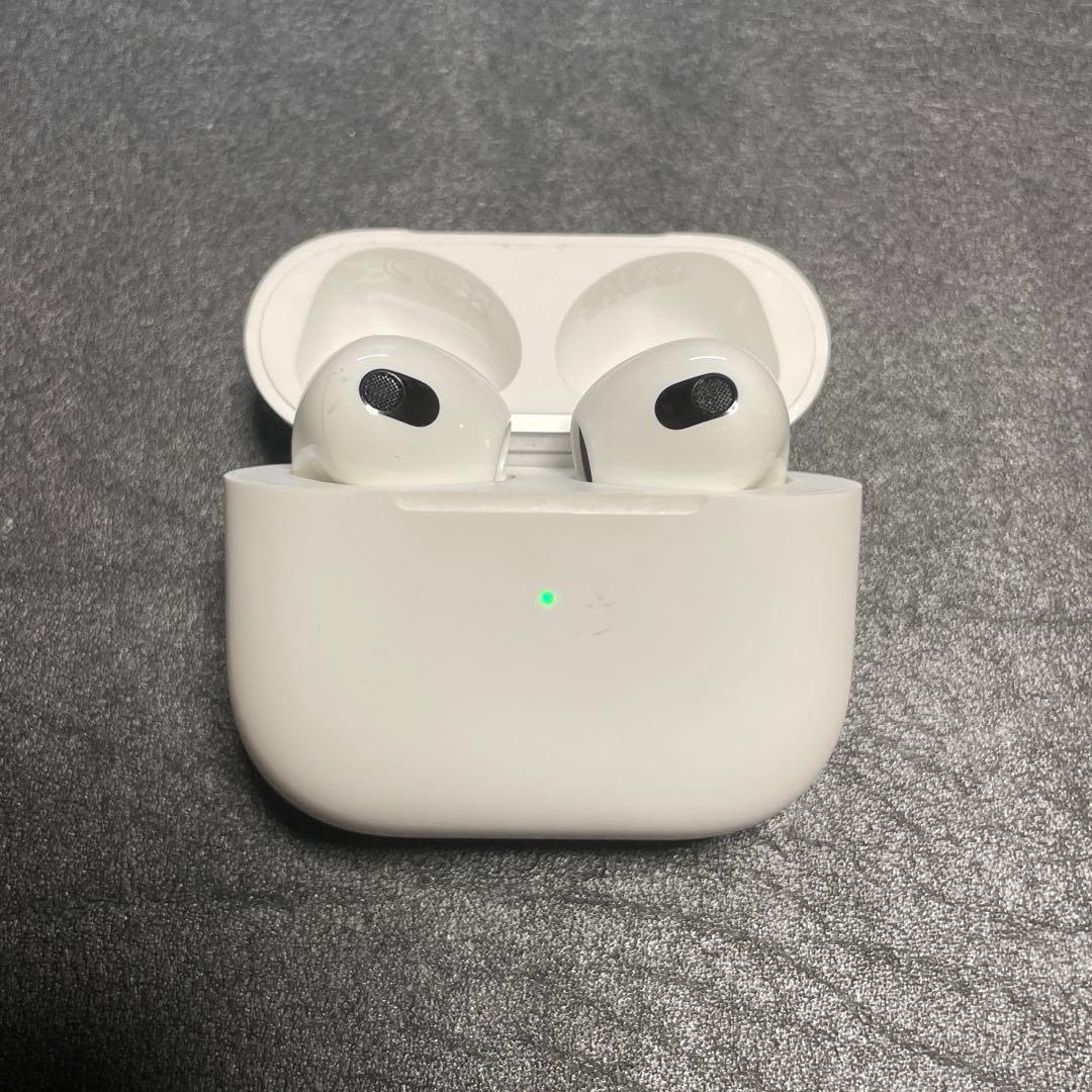 ★Apple AirPods 第3世代　A2564/A2565/A2566
