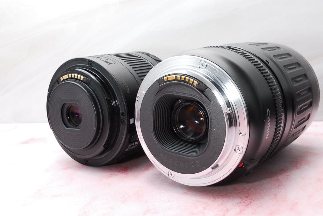 超高画質✨Canon Kiss X10★高性能標準レンズ★一眼レフカメラ