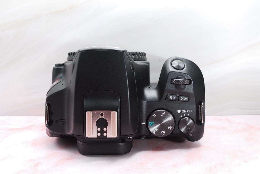 超高画質✨Canon Kiss X10★高性能標準レンズ★一眼レフカメラ