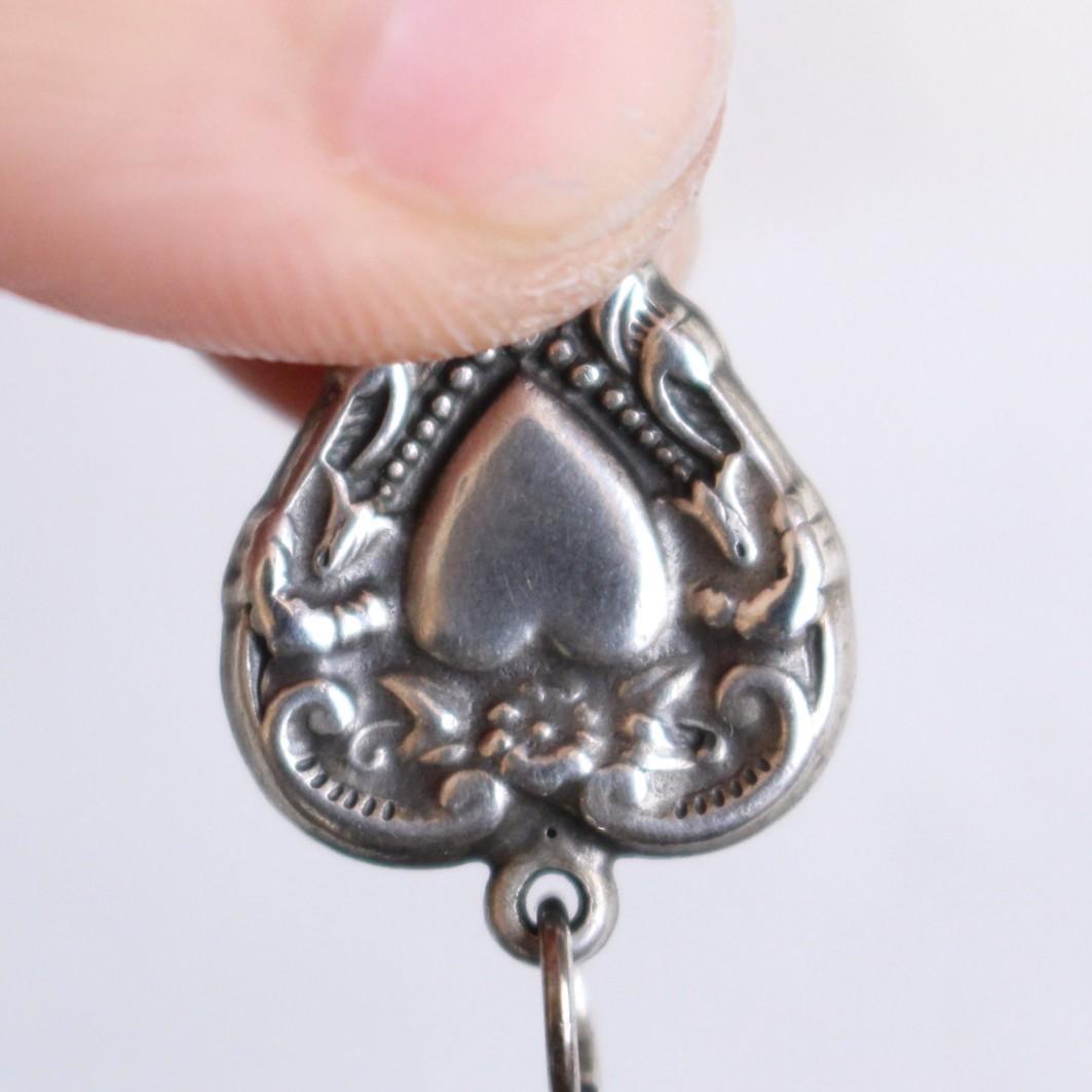 30s　スウィートハートジュエリー　百合　古着　ハート　フラーダリー　勿忘草