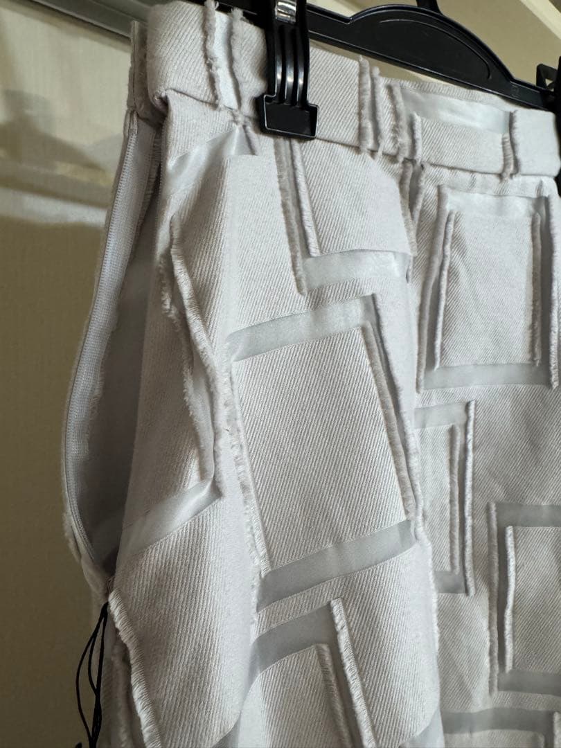 新品YAMADAYAアーガ　ライトグレー フレアスカート 9号