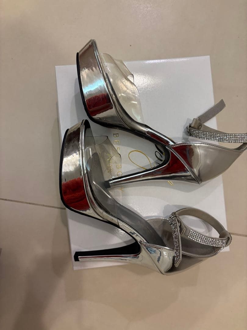 ベストボディジャパン公式ヒール シルバー アンクルストラップ ハイヒール23cm