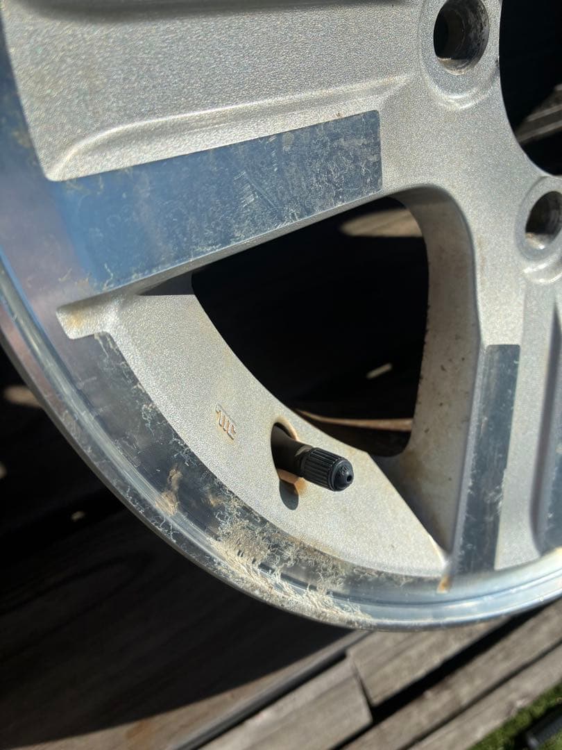 16インチ スズキ　ジムニー　アルミホイール4本