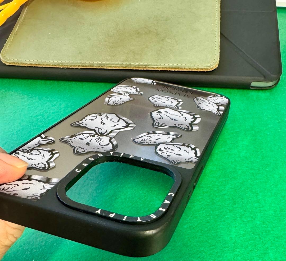 CASETiFY MAISON KITSUNÉ iPhone15 Pro Max