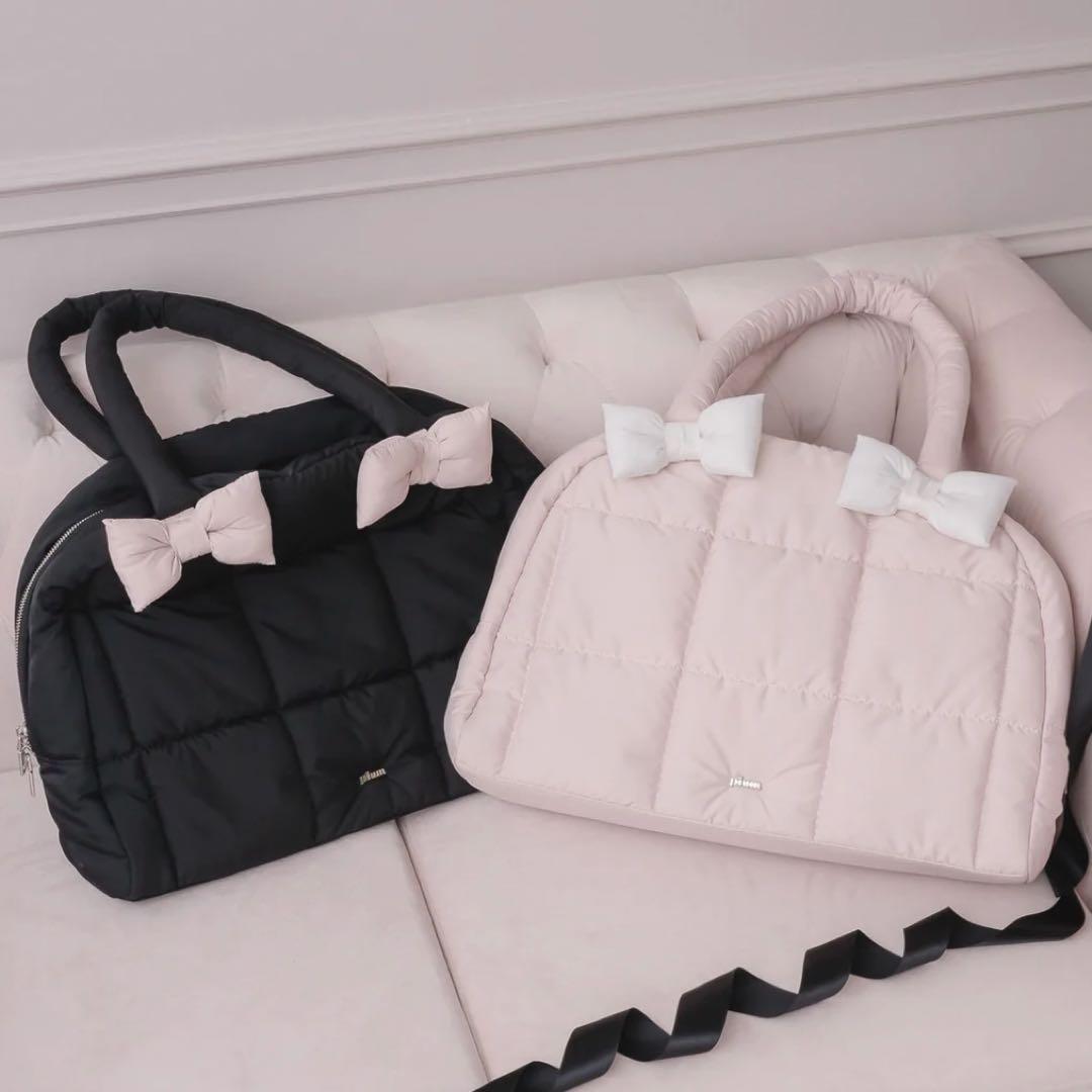 pium ピウム ボリュームリボンキャリーオンボストンバッグ 黒