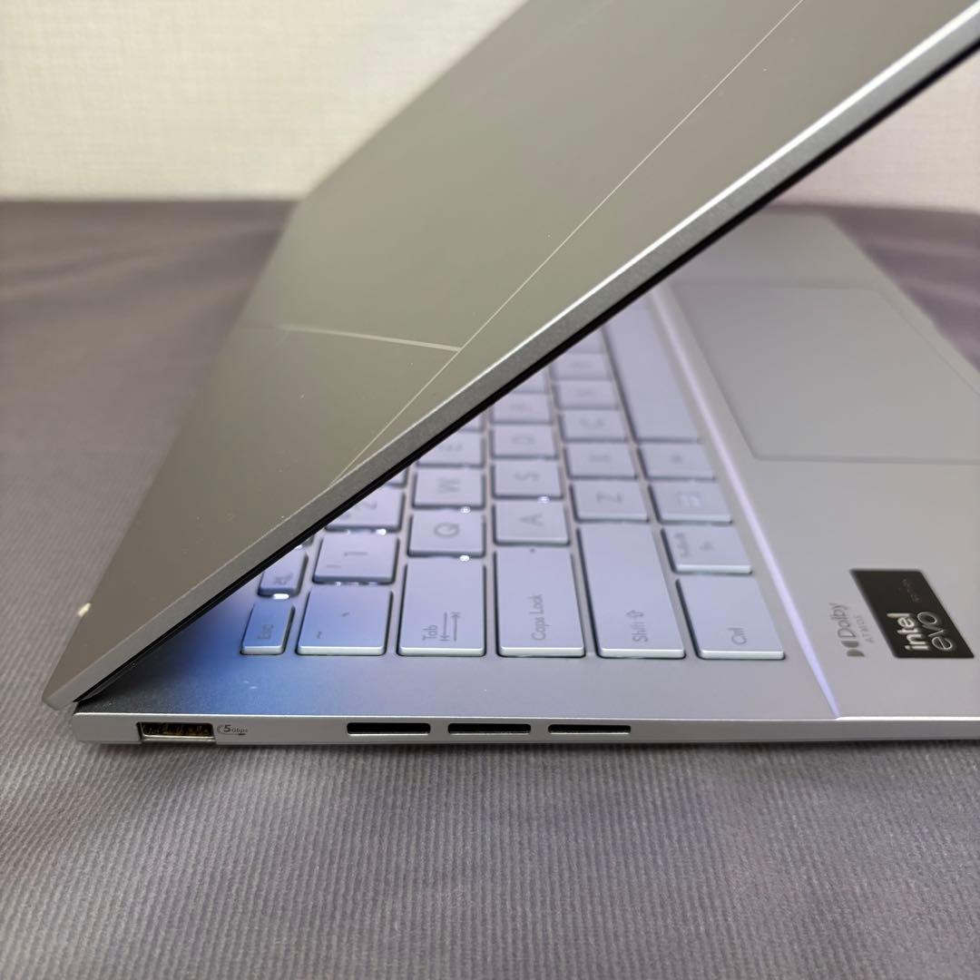 ASUS Zenbook 14OLED Ultra 7 メモリ 32GB 1TB