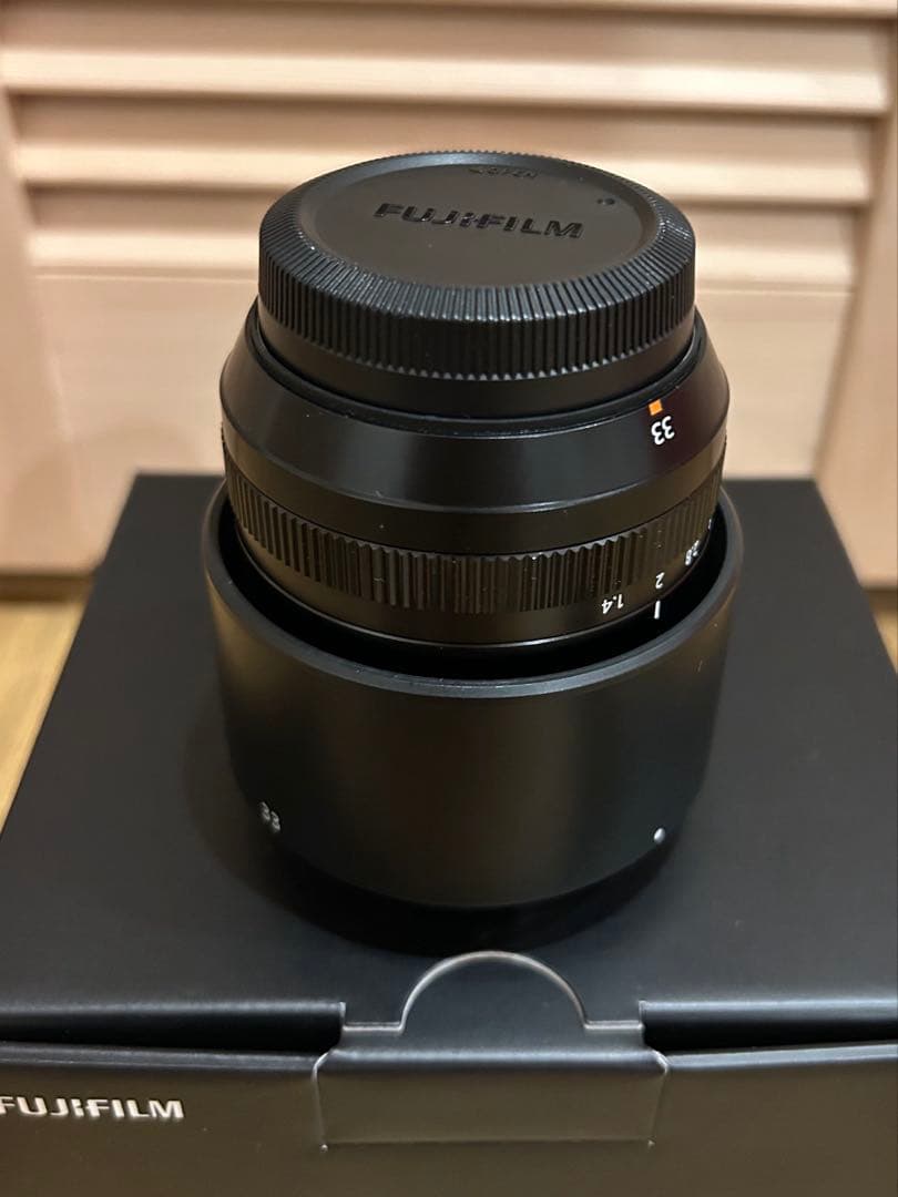 富士フイルム　FUJIFILM XF33mm F1.4 R LM WR