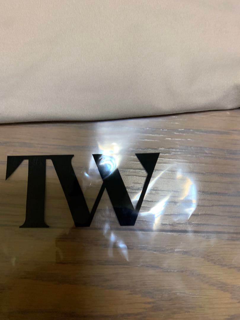 亘つぐみ　TW 2025新作