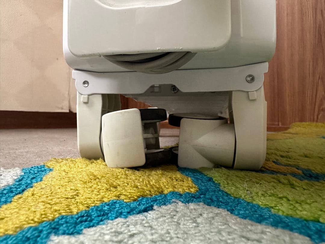 【デロンギ】オイルヒーター・部屋がじんわり暖まります！