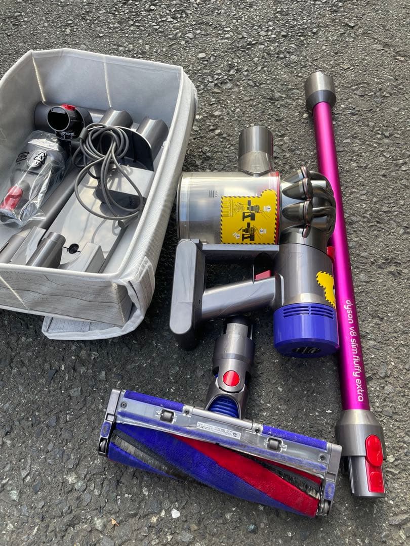 掃除機・クリーナー Dyson V8slim fluffy extra