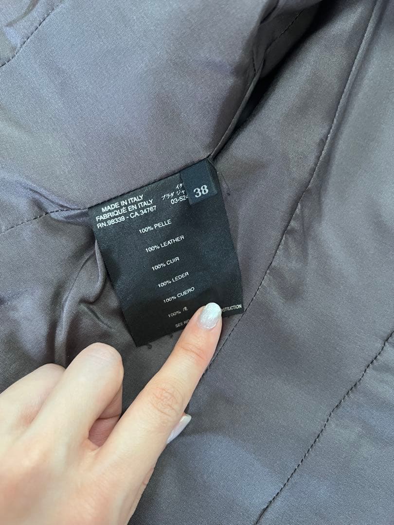 prada レザージャケット