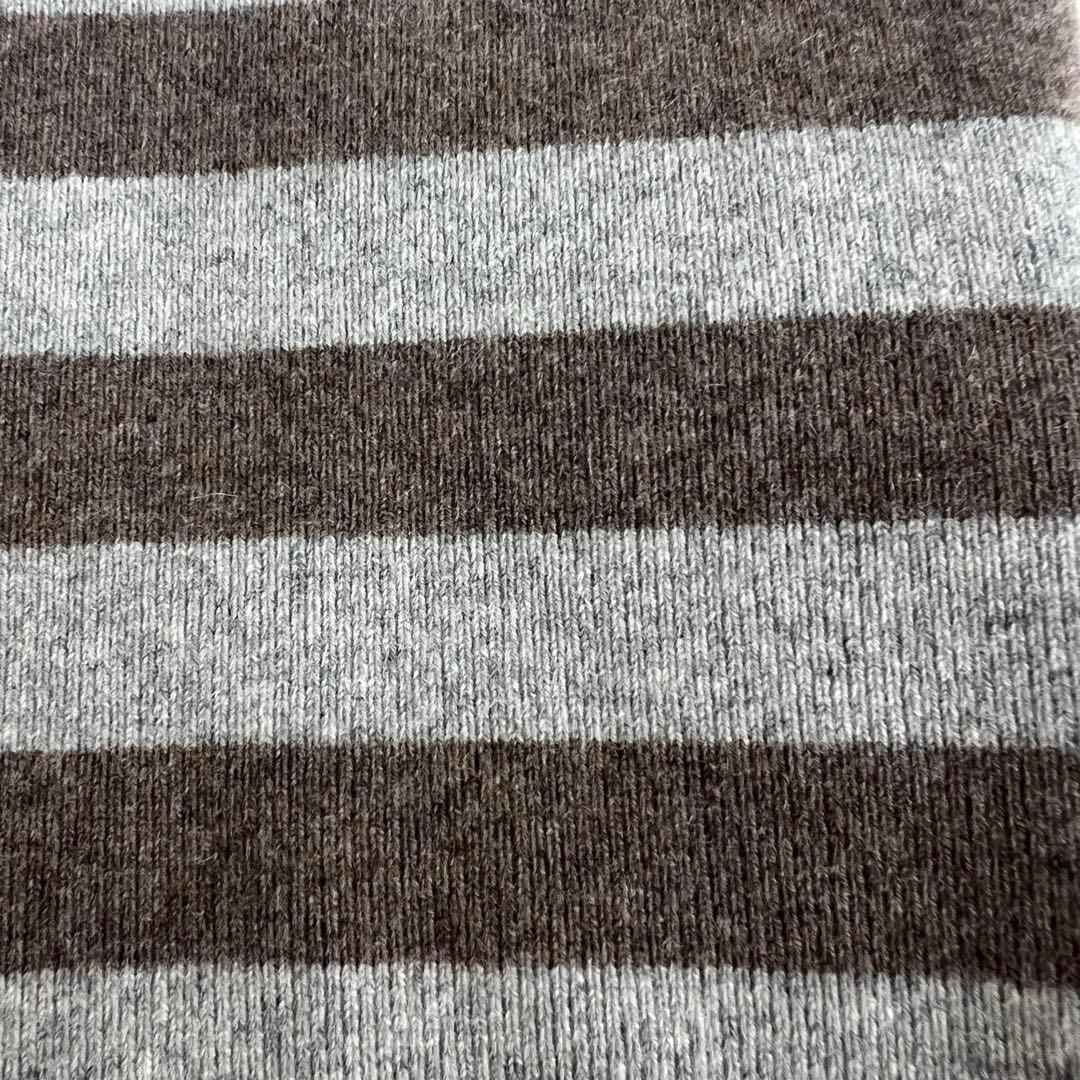 グレーとブラウンのストライプキャミソール