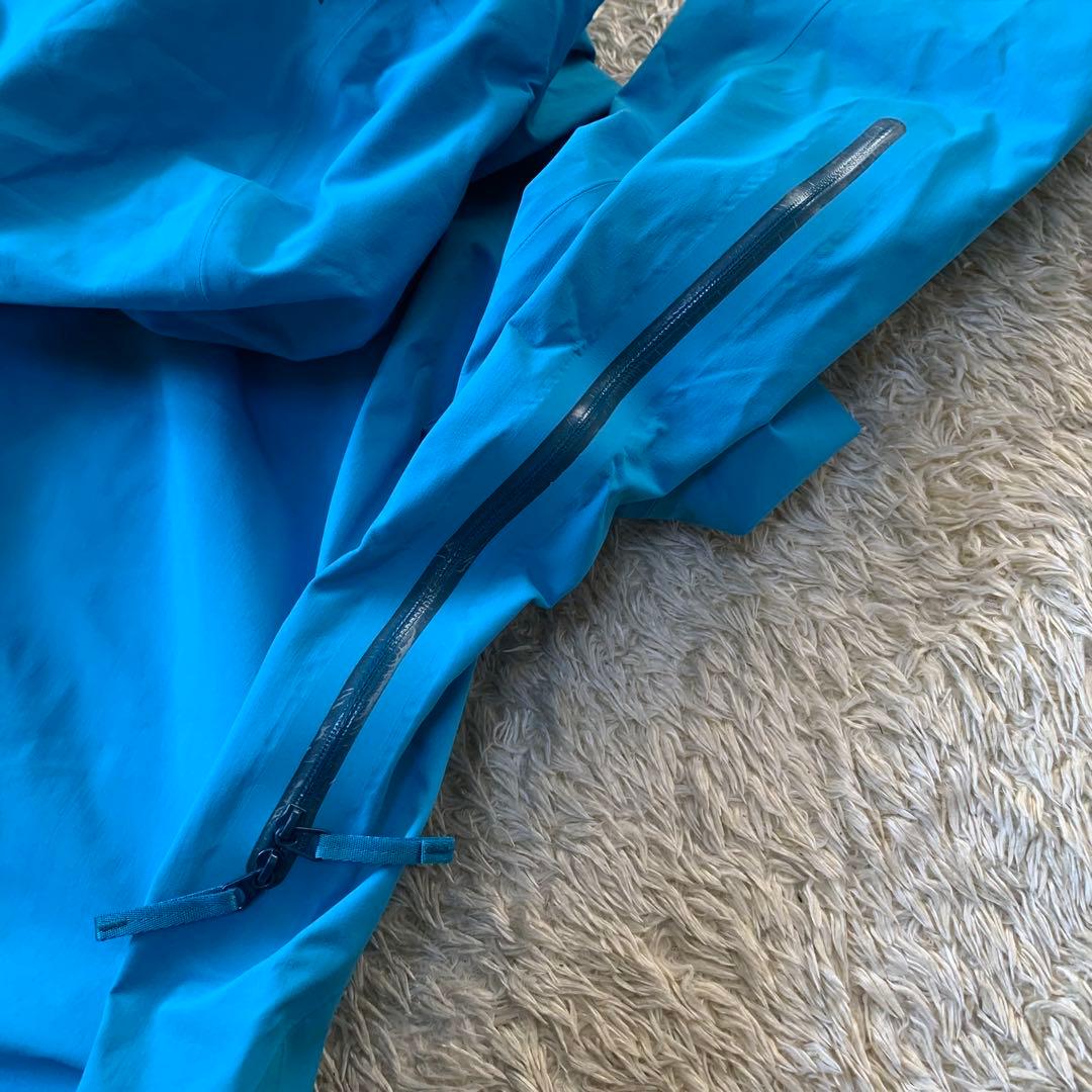 ARC’TERYX GORE-TEX ハードシェル S 水色 テック