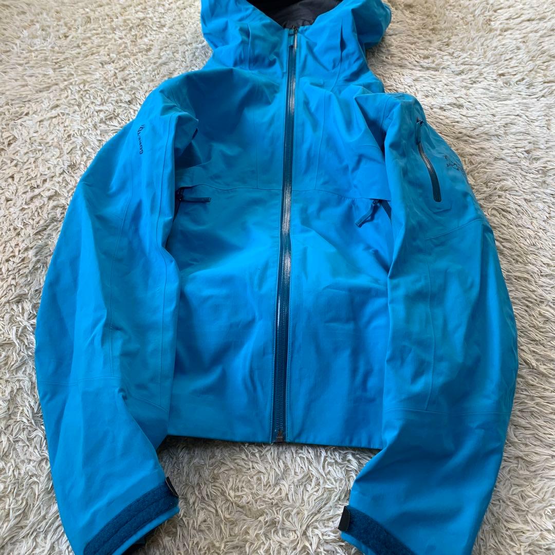 ARC’TERYX GORE-TEX ハードシェル S 水色 テック