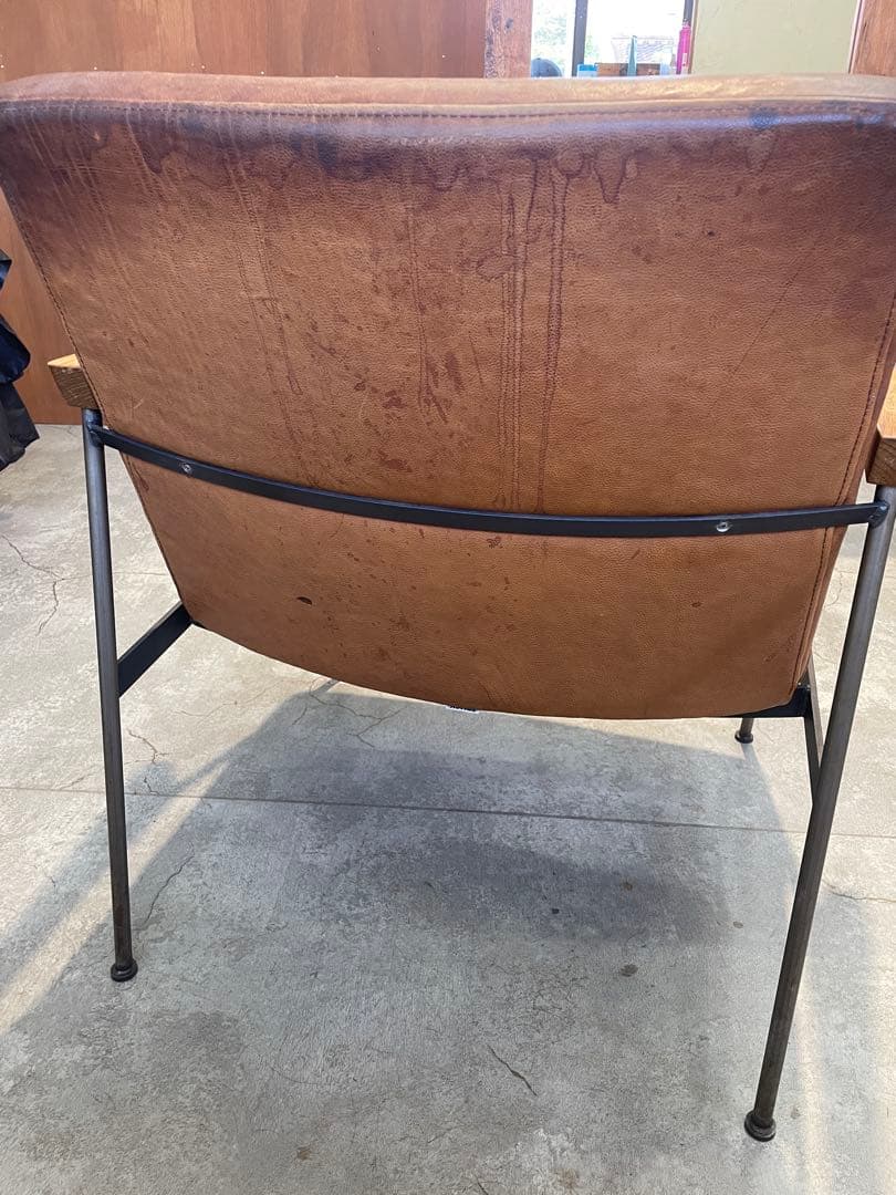 TRUCK トラックファニチャー FURROWED レザーアームチェア