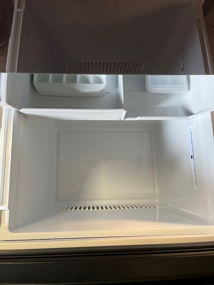 ☆Hisense 冷蔵庫 HR-G280HBR 283L 2023年製