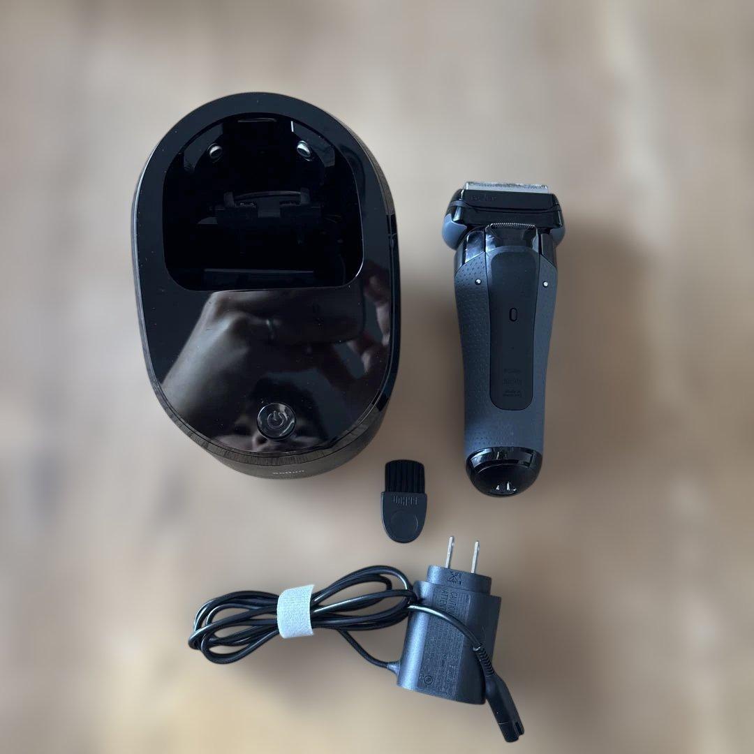 Braun Series 9 9250cc メンズ電気シェーバー（中古品）