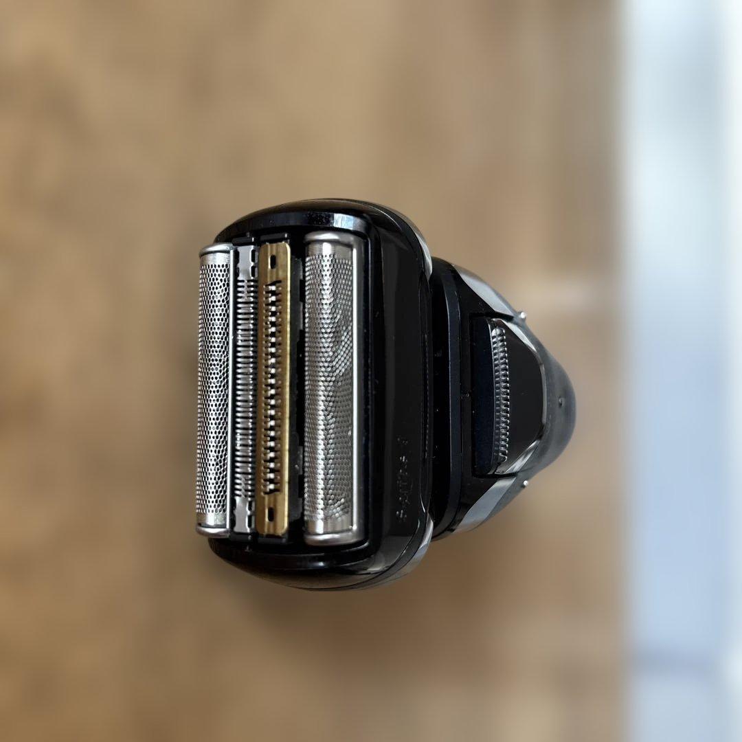 Braun Series 9 9250cc メンズ電気シェーバー（中古品）