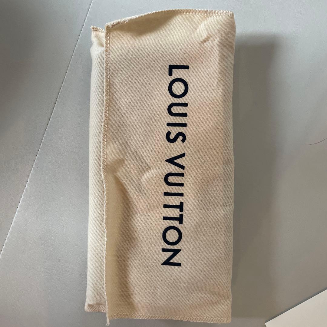 ダミエパターン ブラック ブルー 長財布