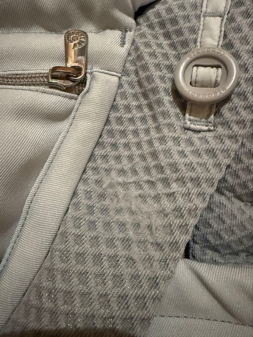 エルゴベビー　オムニブリーズ　パールグレー　ポーチ付