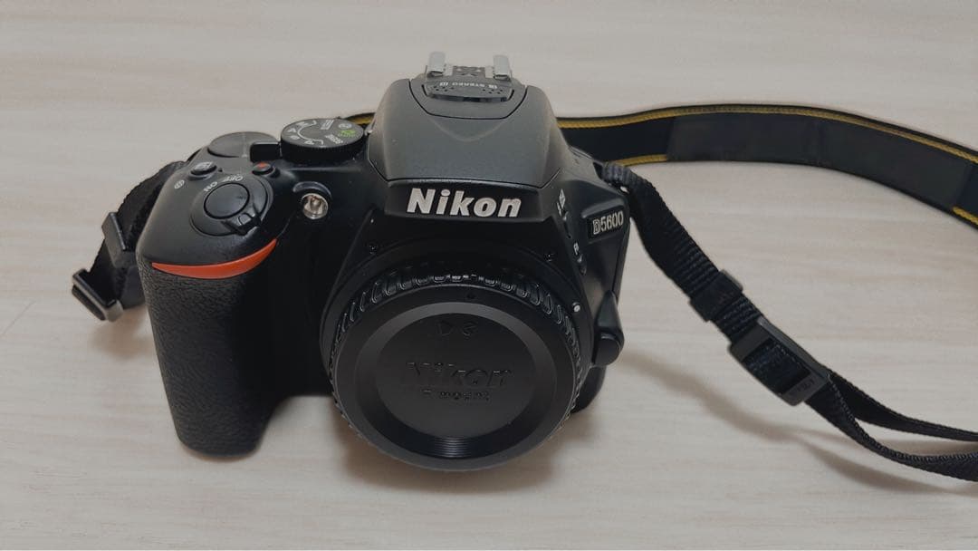 デジタルカメラ Nikon D5600 18-55 VR Kit