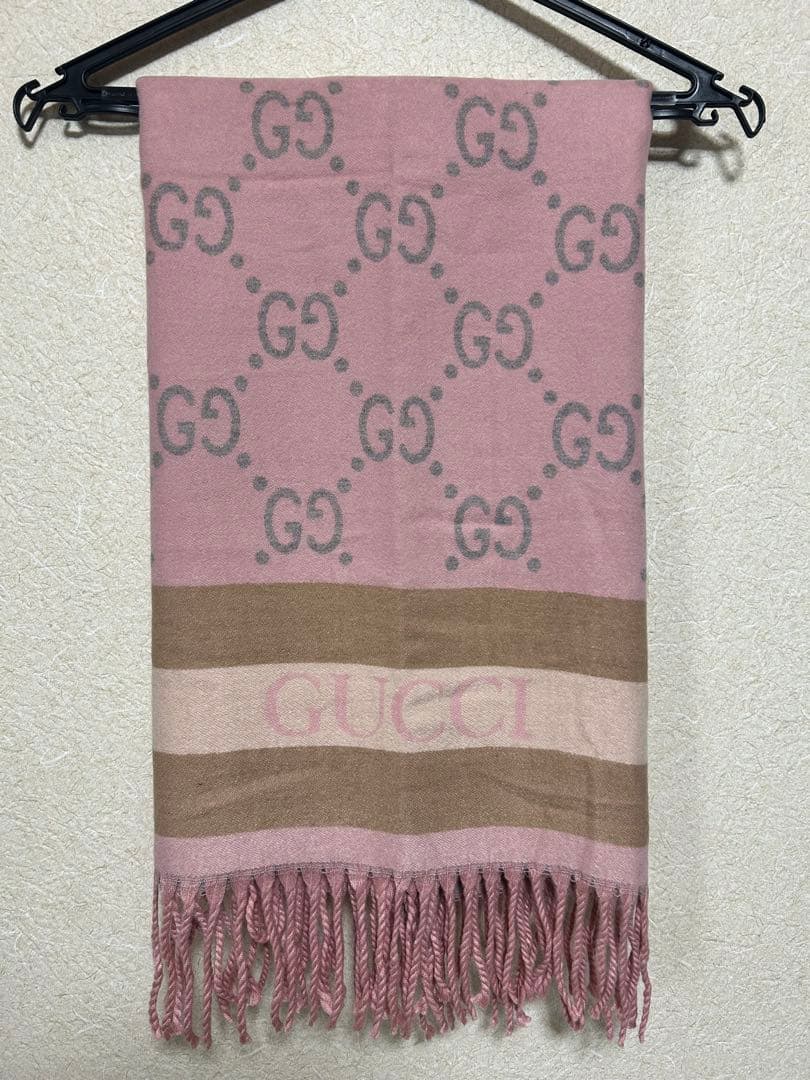 グッチ マフラー