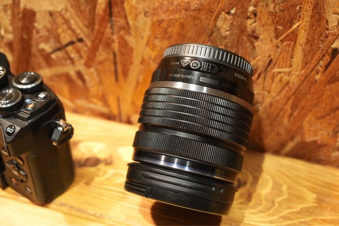 OM-D E-M5 Mark III 12-45mm F4.0 PRO 他2本