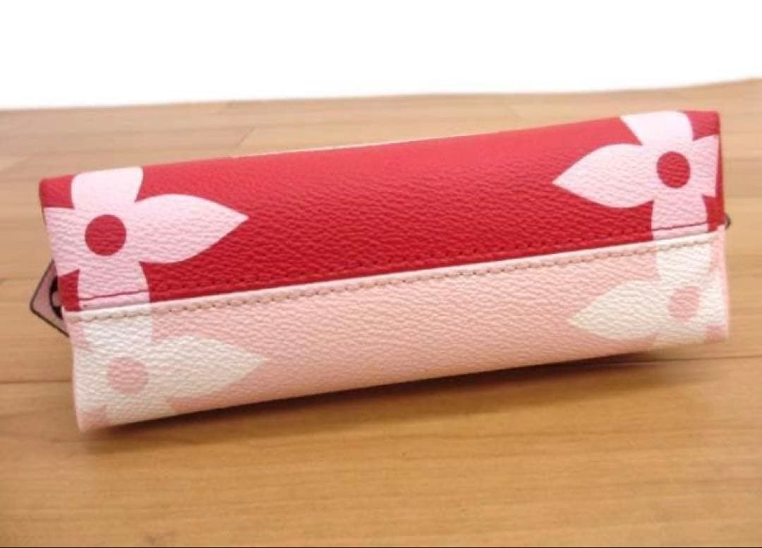 美品 ルイヴィトン モノグラムジャイアント ポシェット・コスメティックポーチ