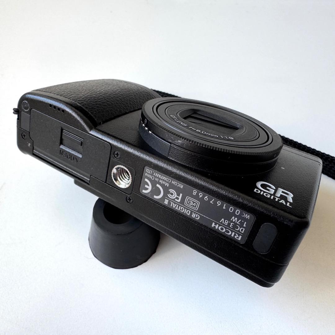 リコーRICOH GR Digital III GH-2フードアクセサリー付属