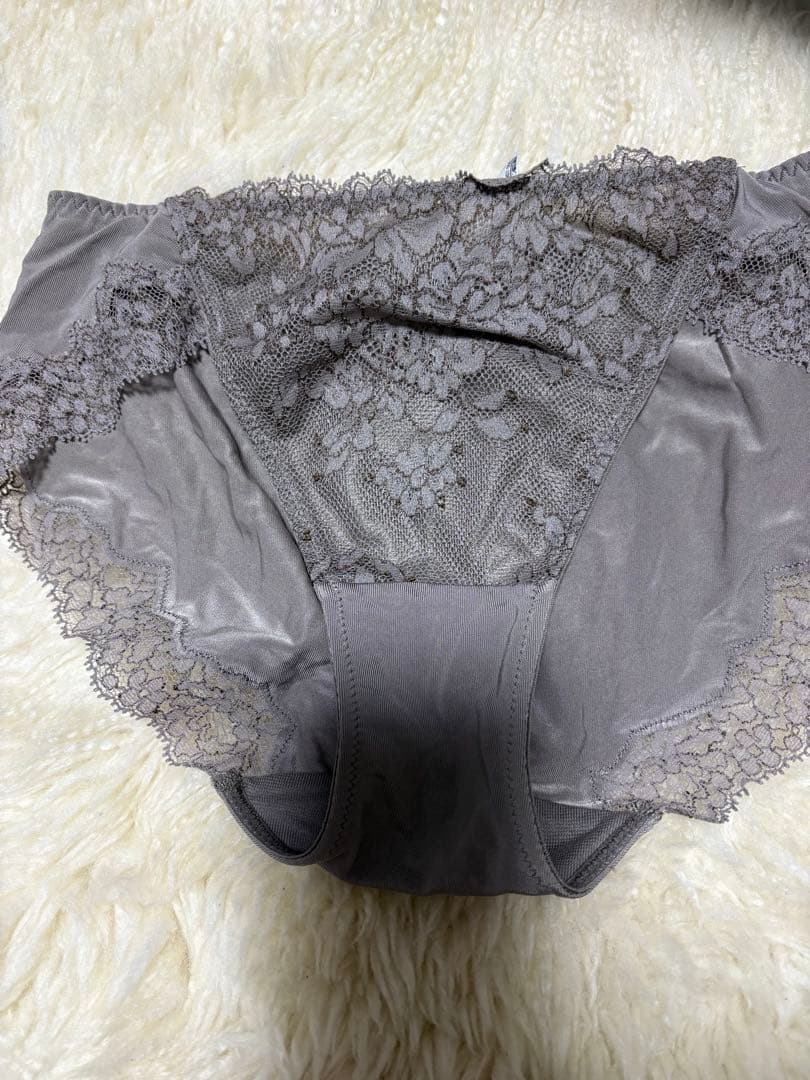 ワコール　Yue フルカップブラ　D70 ショーツM セット