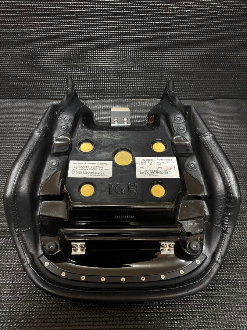 K＆H製 R1200GS R1250GS 用スーパーローシート