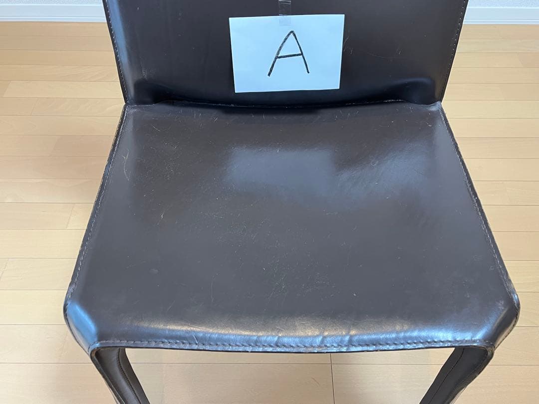 残1脚【約45%値下げしました❗️】カッシーナ キャブ　アームレスチェア ブラウン