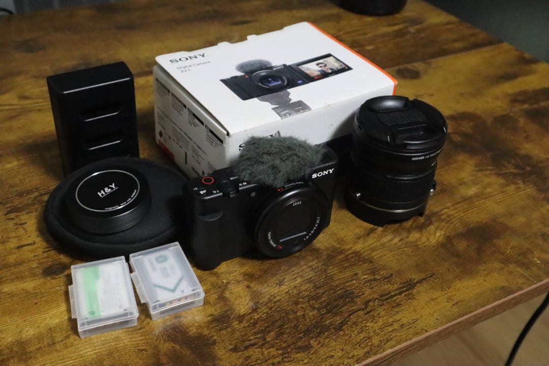 デジタル一眼カメラ　Sony zv-1 広角レンズセット