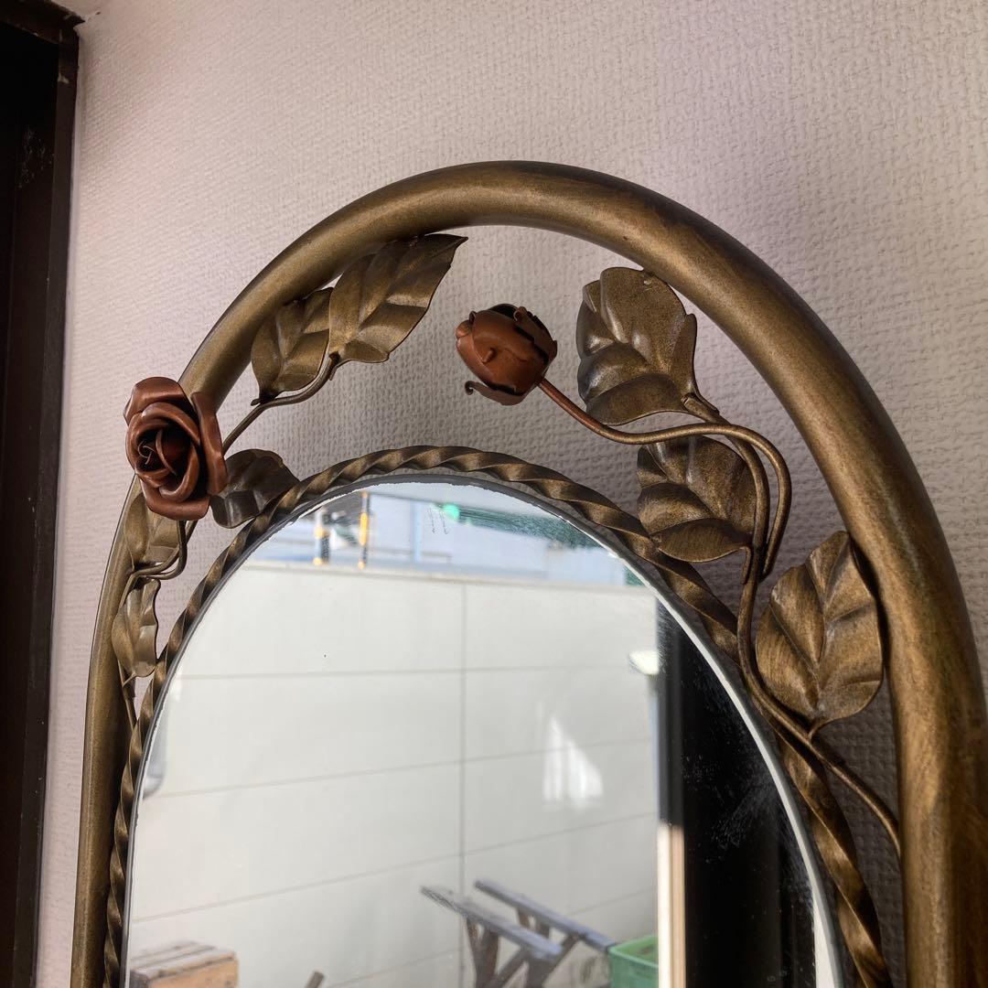 アンティーク　ドレッサー　アイアン　バラ装飾