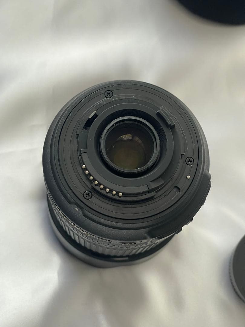 Nikon AF-S DX NIKKOR 18-105mm VR レンズフード付