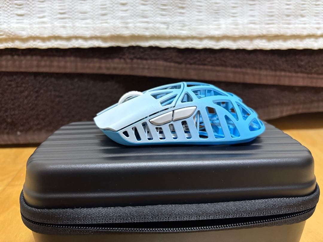 WLMOUSE BeastX Pro 猫型ドングル