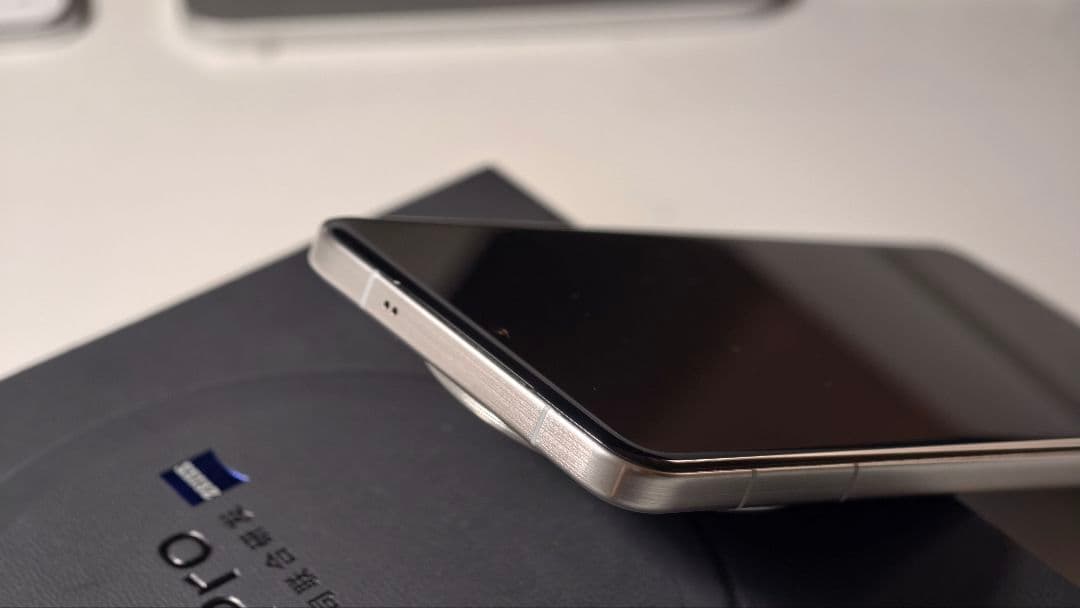 vivo X200 pro チタニウム 12GB/256GB