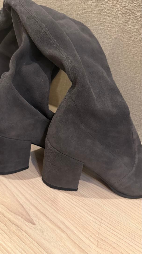 a*9様 未使用スチュアートワイツマン ニーハイブーツ ロングブーツ TIELA