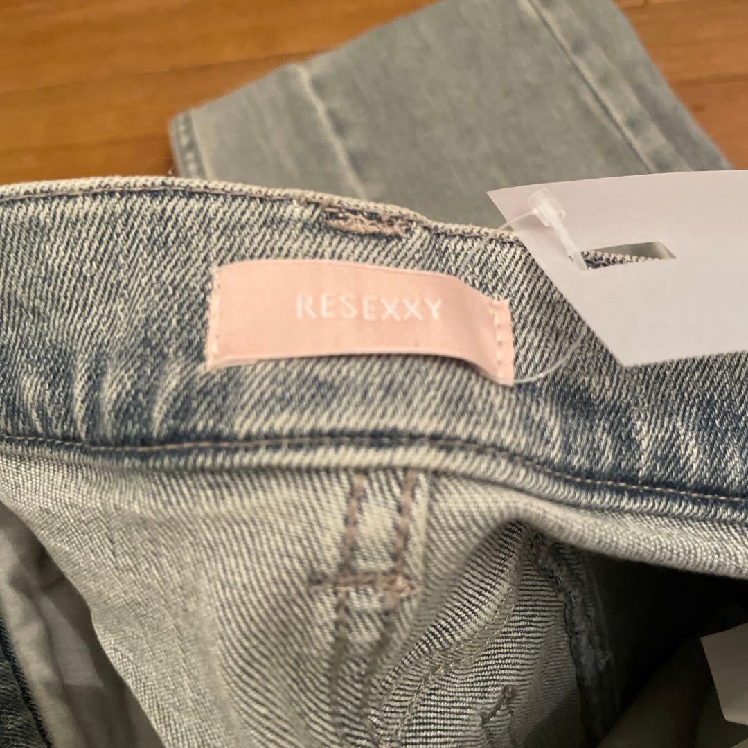 【新品】RESEXXY カットアウトデニムパンツ XS ライトブルー